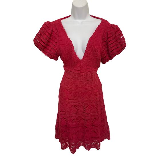 NWT Anthropologie “Love The Label” Pink/Rose Backless Crochet Dress. M